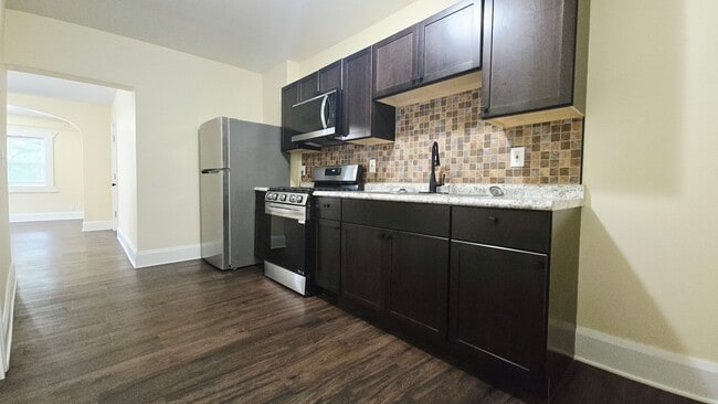 property at 2123 7th St
