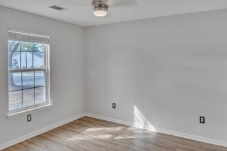 1537 Blaze Ln in Charleston, SC - Building Photo - Building Photo