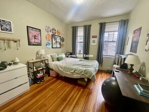 1412 Commonwealth Ave, Unit 17 in Boston, MA - Building Photo - Building Photo