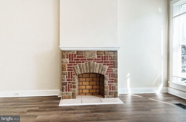 2646 Edmondson Ave in Baltimore, MD - Building Photo - Building Photo