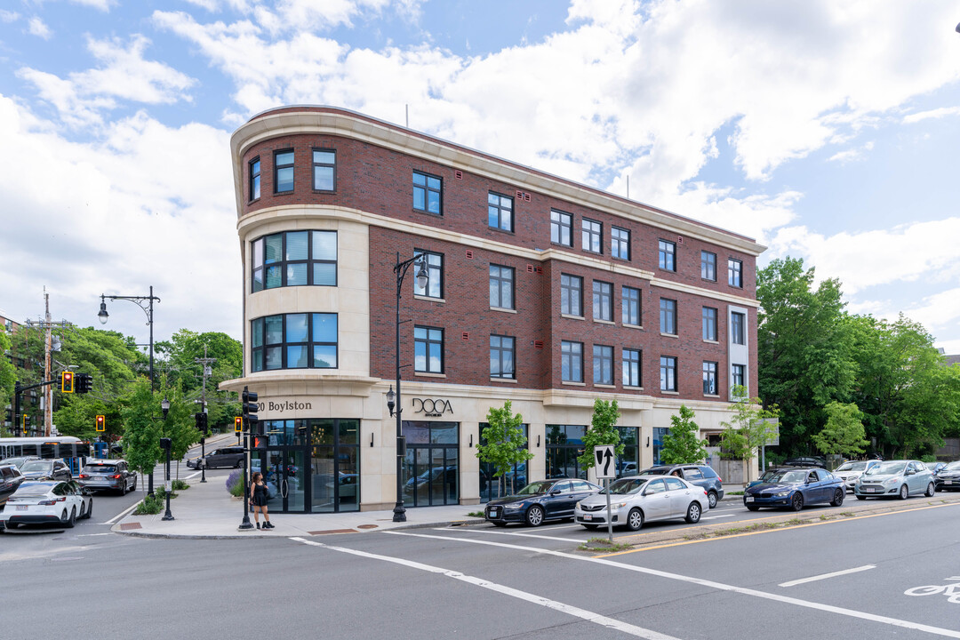 20 Boylston St in Brookline, MA - Building Photo