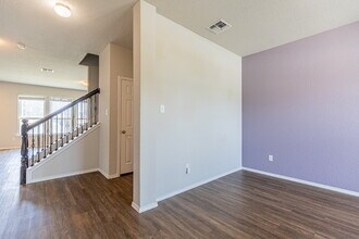 5930 Ivans Farm in San Antonio, TX - Building Photo - Building Photo