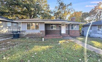 929 49th St Ensley in Birmingham, AL - Building Photo