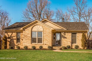 5933 Midnight Ln in Louisville, KY - Building Photo