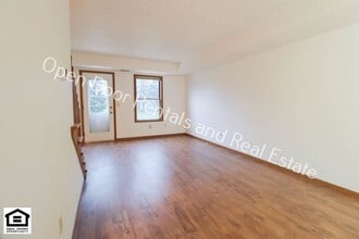 5215 Vermont Ln in Fort Wayne, IN - Building Photo - Building Photo
