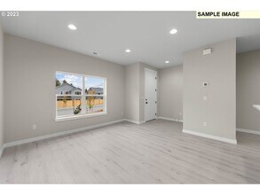 18426 NE 46th Pl in Vancouver, WA - Building Photo - Building Photo