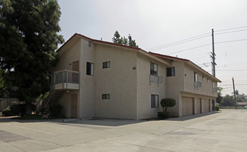 Acacia Garden in Fontana, CA - Building Photo - Building Photo