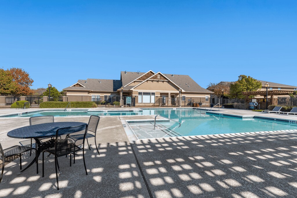 Pecan Creek on McKinney Apartments in Denton, TX