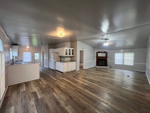 9546 Deer Trail Ave in Zachary, LA - Building Photo - Building Photo