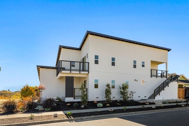 3733 Mocha Ln in Santa Rosa, CA - Building Photo - Building Photo