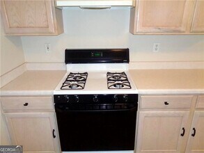 1311 Pebble Ridge Ln in Hampton, GA - Building Photo - Building Photo