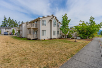 1104 E Maryland St in Bellingham, WA - Building Photo - Building Photo