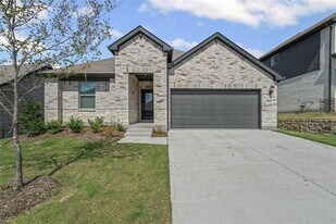 416 Stagg St in McKinney, TX - Building Photo
