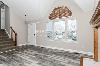 1147 Blue Bird Ln in Liberty, MO - Building Photo - Building Photo