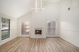 4216 Tanner Way in Grand Prairie, TX - Building Photo - Building Photo