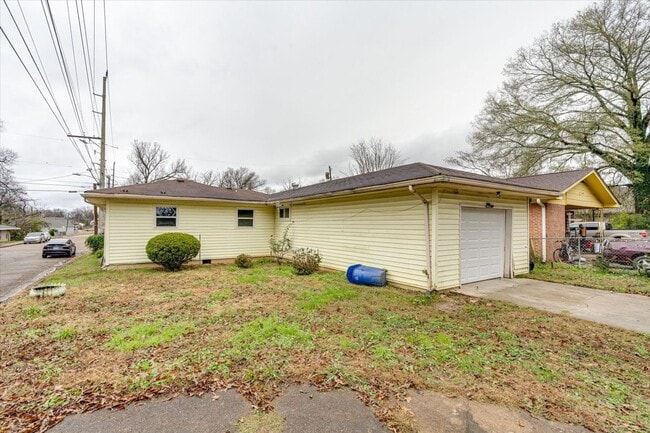 2000 Milne St in Chattanooga, TN - Building Photo - Building Photo