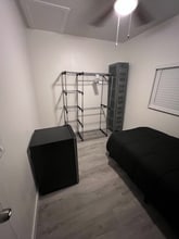 2019 E Southern Ave in Phoenix, AZ - Foto de edificio - Building Photo