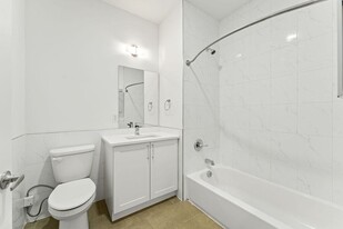 429 Bergen Ave, Unit 167001 in Jersey City, NJ - Building Photo - Building Photo