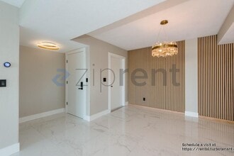 50 Harbor View Ln in Largo, FL - Building Photo - Building Photo
