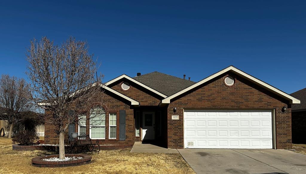 619 Cabrillo Dr in Odessa, TX - Building Photo