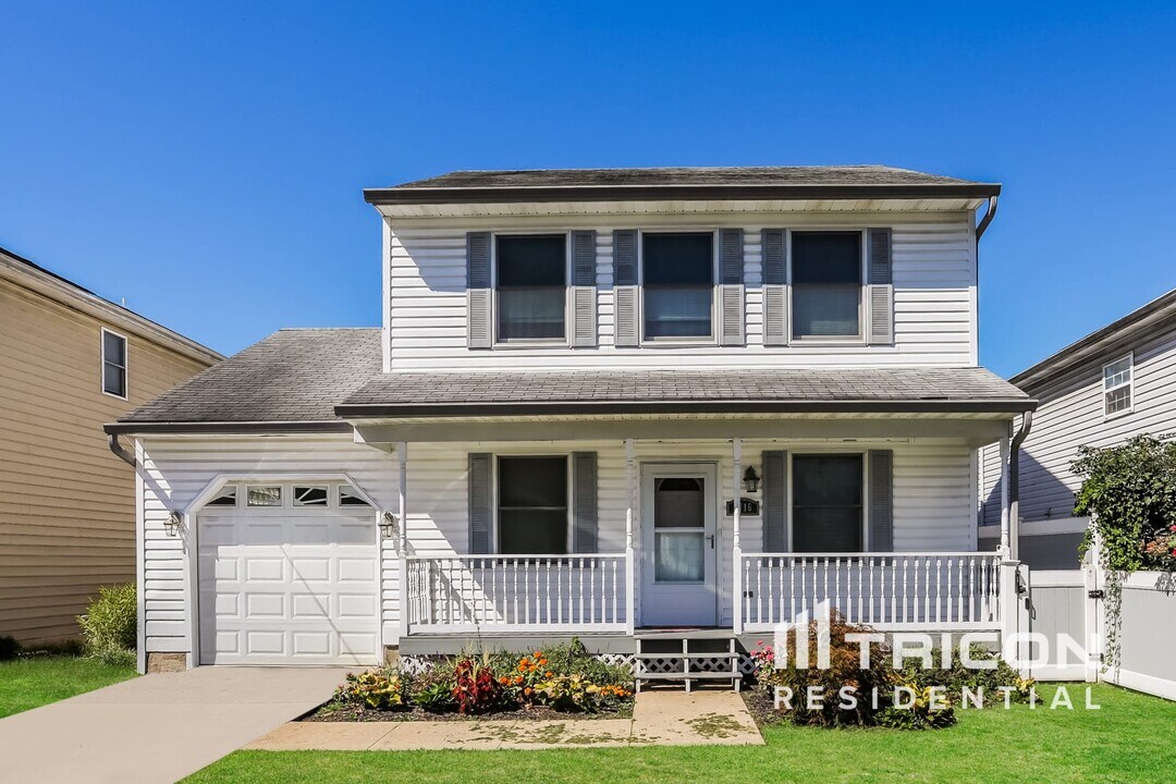 1716 Elkridge Dr in Edgewater, MD - Building Photo
