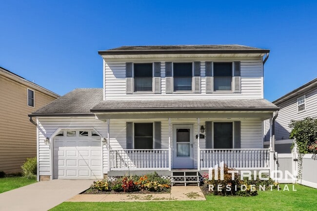 1716 Elkridge Dr