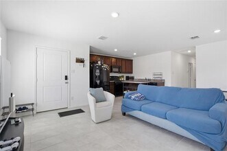 1491 Sterling Wy in Ferris, TX - Building Photo - Building Photo