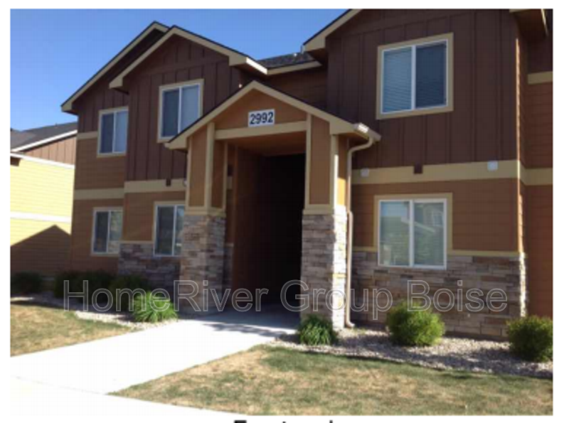 3034 W Acarrera Ln in Meridian, ID - Building Photo