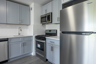 Country Village Towers in Spring Valley, NY - Building Photo - Interior Photo