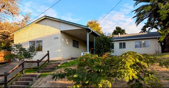 170 Westelle Dr in Oroville, CA - Building Photo