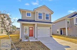 1034 Grayson Ave in Hinesville, GA - Building Photo