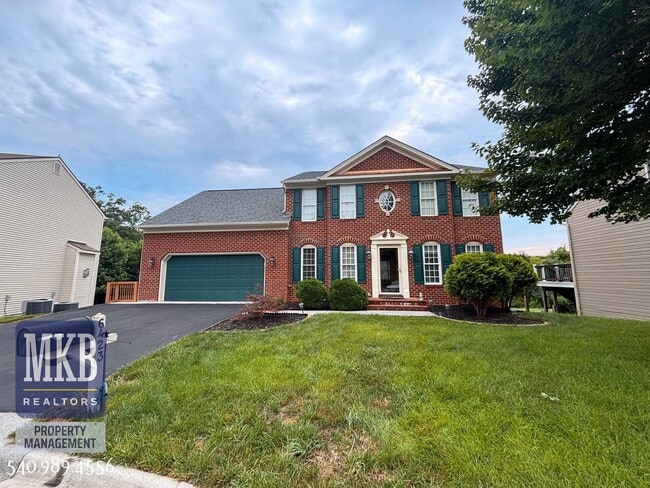 property at 6423 Westshire Ct
