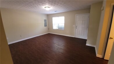 8313 Max Ct in Douglasville, GA - Building Photo - Building Photo