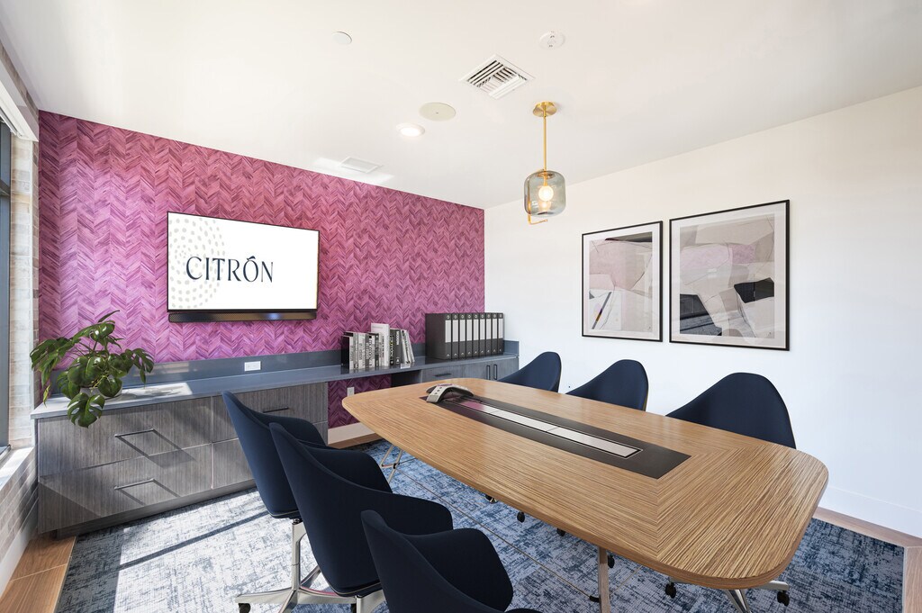 Citron Anaheim, CA Apartments