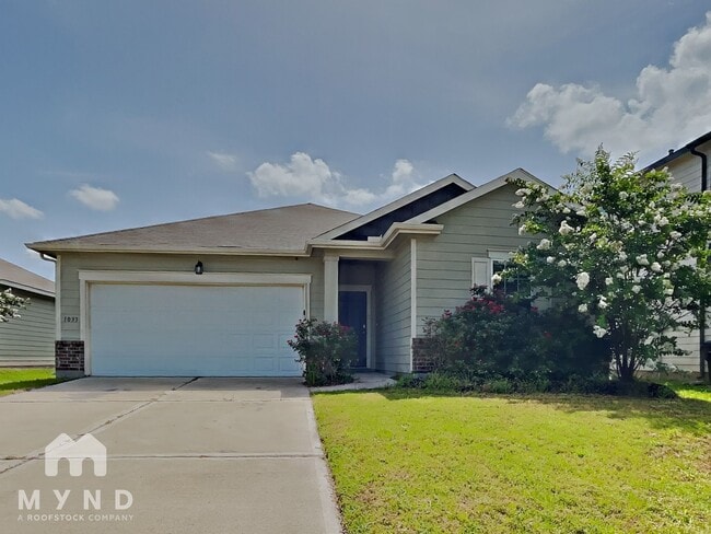 property at 1033 Water Oak Ln