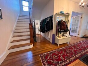 15 Kenwood St, Unit 1 in Brookline, MA - Building Photo - Building Photo