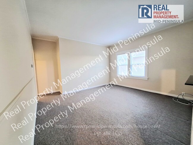 1055 Grand Ave in South San Francisco, CA - Building Photo - Building Photo