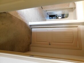 5001 Prestwick Dr in Arlington, TX - Building Photo - Building Photo