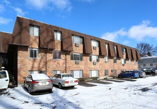 Colony House in Columbus, OH - Building Photo - Building Photo