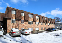 Colony House in Columbus, OH - Foto de edificio - Building Photo