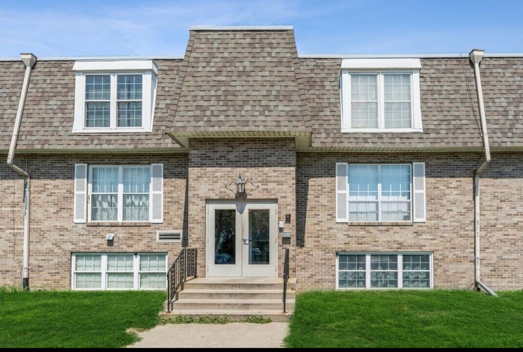 1100 E 6th St, Unit 5 in Des Moines, IA - Building Photo
