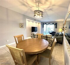 6670 Huntington Lakes Cir in Naples, FL - Building Photo - Building Photo