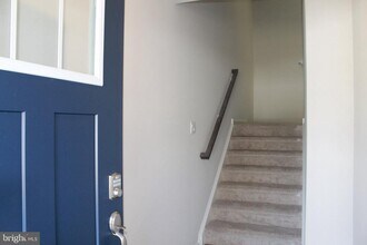 404 Monte Farm Rd in Mount Laurel, NJ - Building Photo - Building Photo