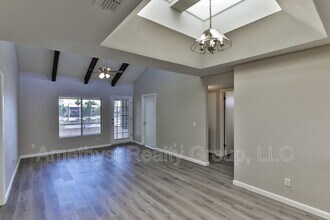 11666 N 28th Dr in Phoenix, AZ - Building Photo - Building Photo