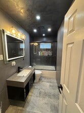 29 Holland Ct in Valley Stream, NY - Building Photo - Building Photo