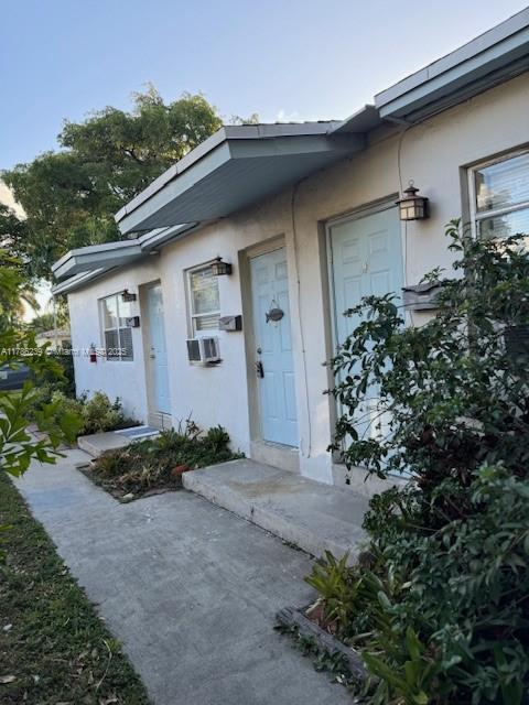 property at 1909 Plunkett St