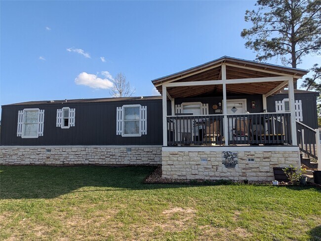 property at 18384 Valletta Dr