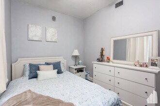 1538 W Wrightwood Ave, Unit 3 in Chicago, IL - Building Photo - Building Photo