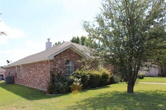 7214 Maplewood Dr in Rowlett, TX - Building Photo - Building Photo