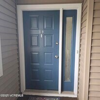 290 N Main St in Ocean Township, NJ - Building Photo